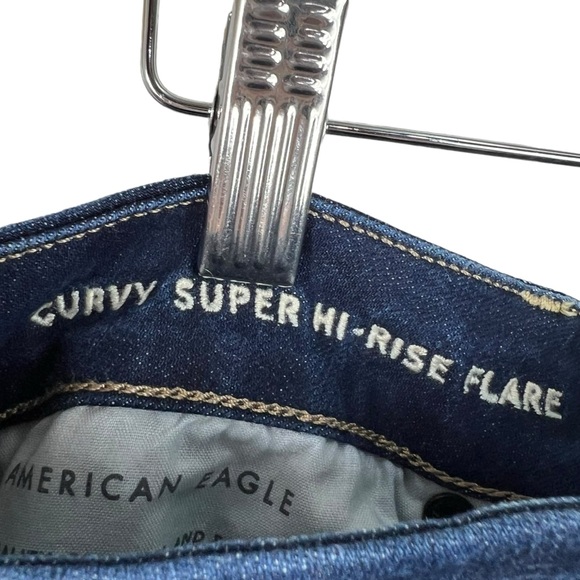 AMERICAN EAGLE Curvy Super High Rise Flare Dark Wash Jeans Plus Size 18 - Picture 5 of 7
